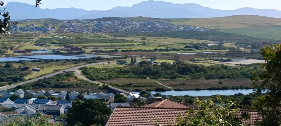 5 Bedroom Property for Sale in Hartenbos Heuwels Western Cape